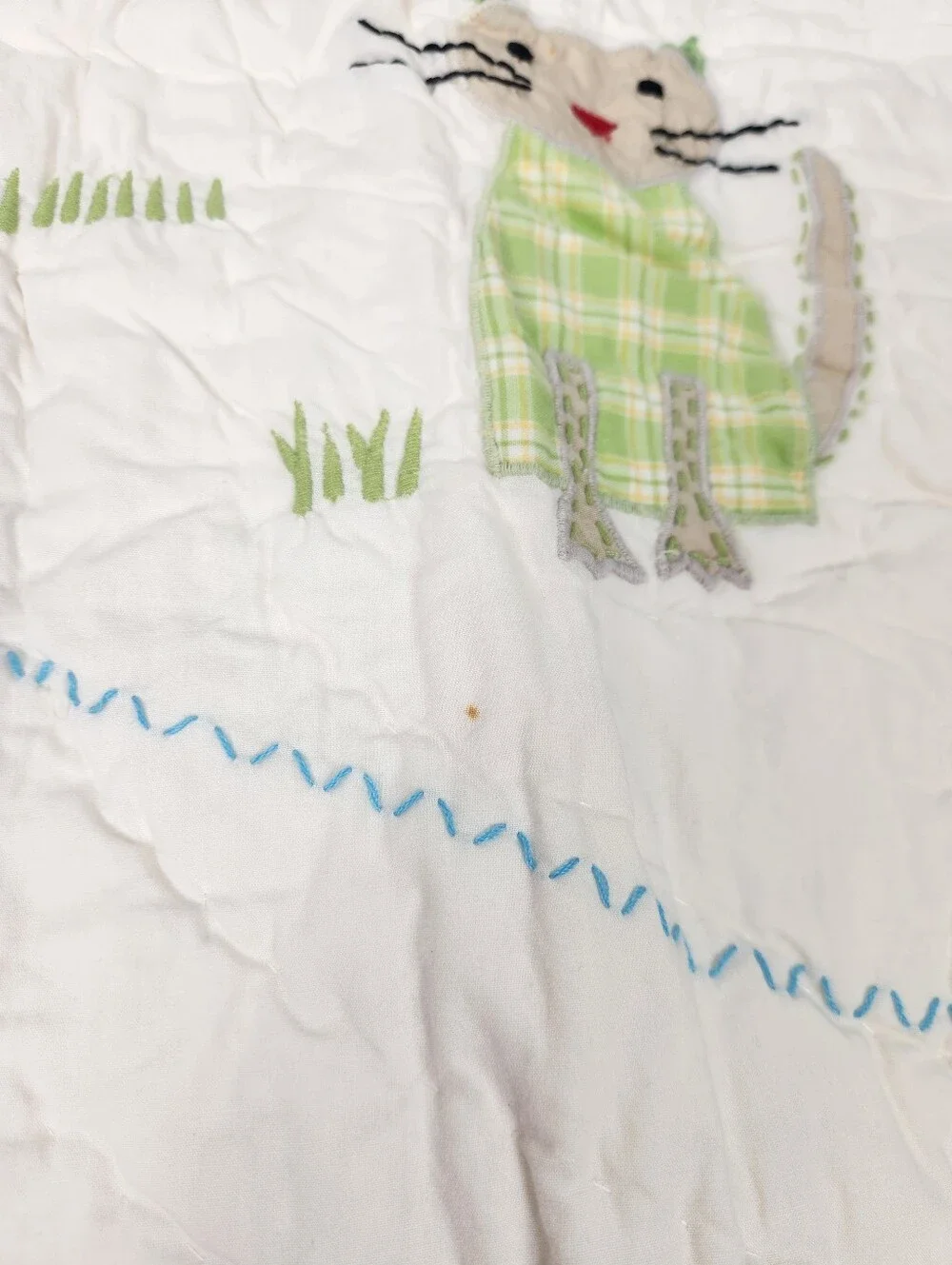 Pottery Barn Kids Farmyard Friends Crib/ Toddler Quilt 50x36 NOS Animals *Flaw*